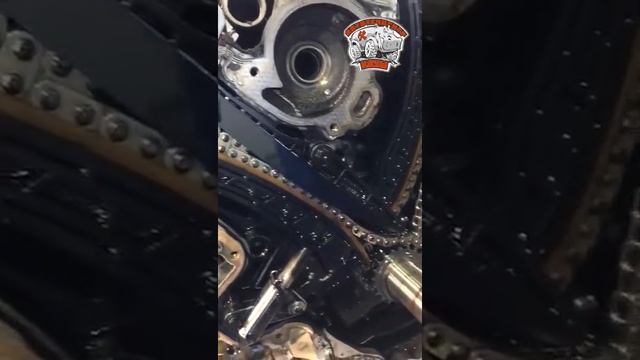 ... и снова, капитальный ремонт двигателя V9X. смотреть онлайн