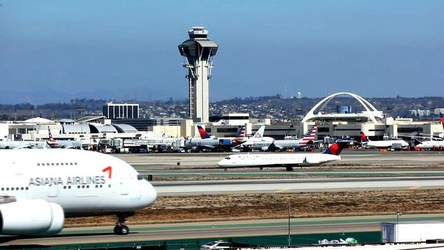 Planespotting at Los Angeles Airport LAX | KLAX Clutter's Park смотреть онлайн