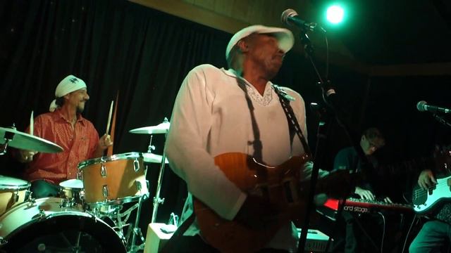 Further On Up the Road... Alvon Johnson... PRO JAM... Twin Oaks July 2016 смотреть онлайн