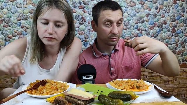 МУКБАНГ СОЛЯНКА С БУТЕРБРОДАМИ | MUKBANG SOLYANKA WITH SANDWICHES | #solyanka #sandwiches #mukbang