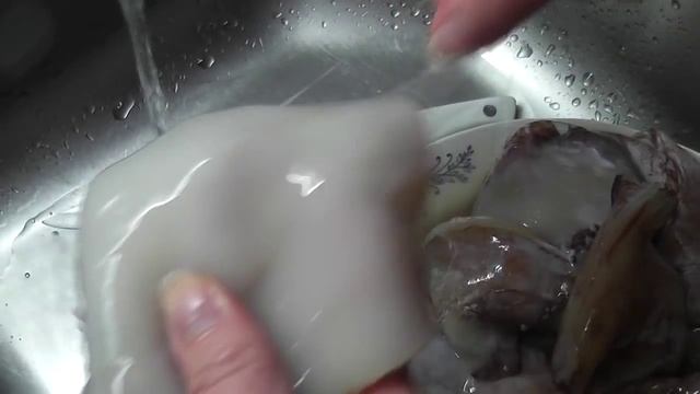 Как очистить кальмары замороженные смотреть онлайн