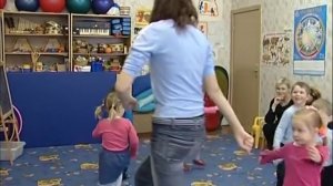 Музыка с мамой. Зарядка. Железнова ЕС.