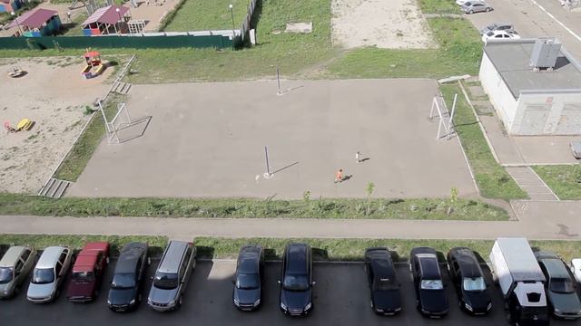 Саратов. Дворовые спортплощадки смотреть онлайн