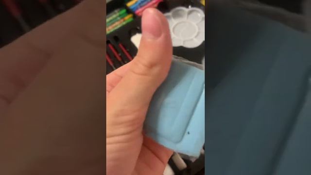 Обзор на чемоданчик там где лежит вся канцелярия смотреть онлайн