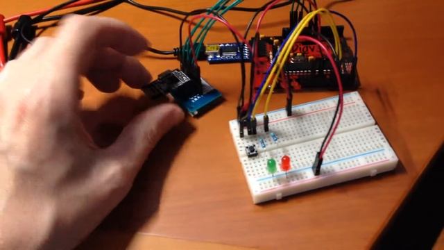 Arduino Wireless Pump Controller 04 - Added radio смотреть онлайн