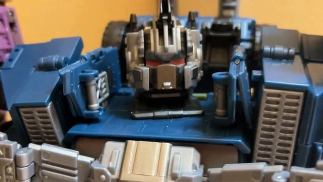TRANSFORMERS - [ BRUTICUS - COMBATICONS - JINBAO ] - KO MASTERPIECE - Another Attempt @ Stop Motion смотреть онлайн