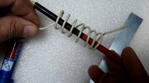 фон на джаз басе. что делать?