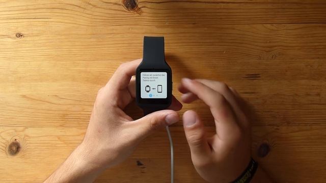 Sony Smartwatch 3 Unboxing & Hands On смотреть онлайн