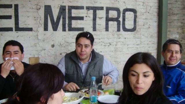 BRINDIS DE UN CHILOTE смотреть онлайн