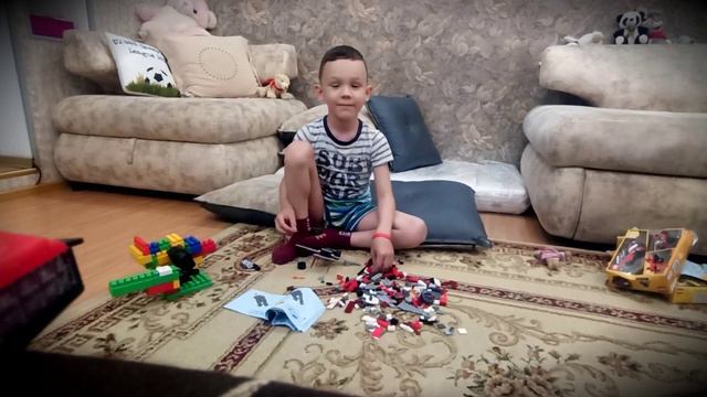 Играем дома вместе с папой. Крутые игры в Лего смотреть онлайн