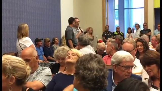 What to do about Daytona Beach's Main Street? Hundreds gather at News-Journal town hall смотреть онлайн