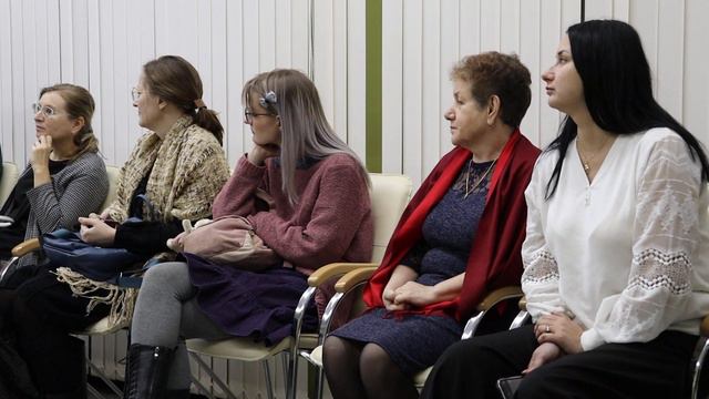 Первая, в 2024 году, выставка художников ЛИКа смотреть онлайн