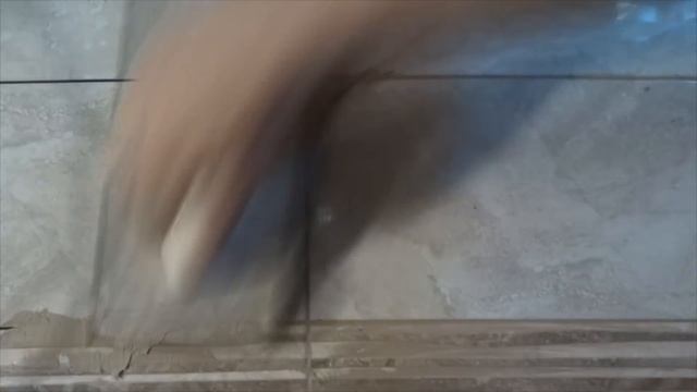 Облицовка плиткой бортика душевого поддона, заключительная четвёртая часть смотреть онлайн