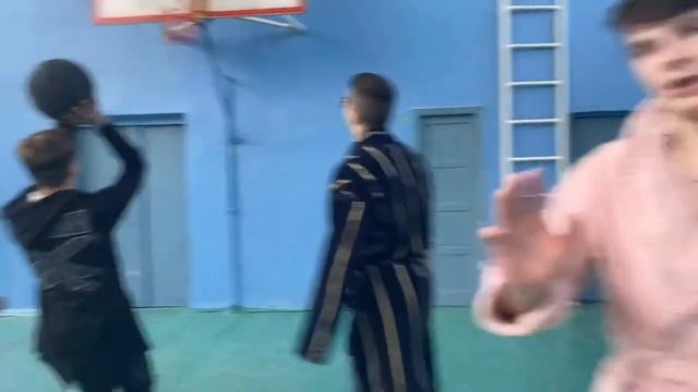 пижамная вечеринка выпускного класса смотреть онлайн