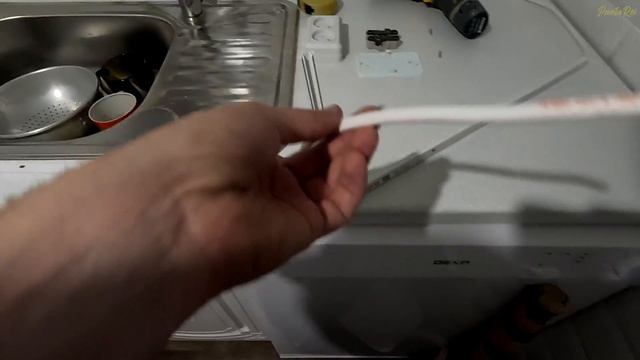 Вешаем шкафы, розетка, подсветка | ремонт кухни | prchll смотреть онлайн