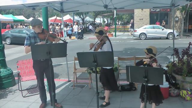 Hornpipe by Handel- Violin Trio - Little Italy смотреть онлайн