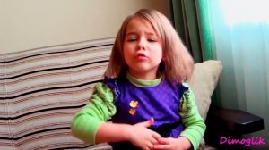 Дети читают стихи. Мне звезда упала на ладошку А. Дольский. Маленькая девочка читает стих.