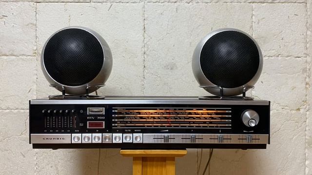 Grundig RTV 700 + Grundig Box 210a (with Eunhee) смотреть онлайн