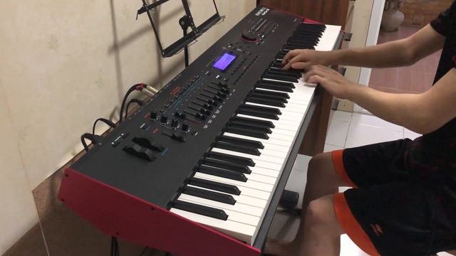Howl's Moving Castle OST - Merry-Go-Round of Life [Piano] смотреть онлайн