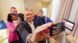 На ножах. Отели: Казань. Кот на крыше