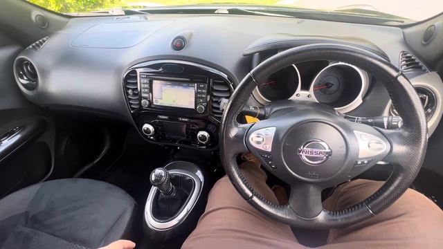 2015 Nissan Juke 1.2 DiG-T Acenta Premium petrol manual. Virtual viewing and review of specificatio смотреть онлайн