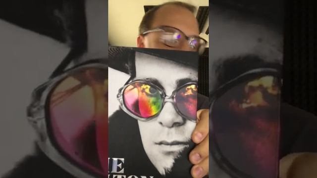 “Me” Elton John autobiography book UNBOXING and short reading about Elton getting sober! смотреть онлайн