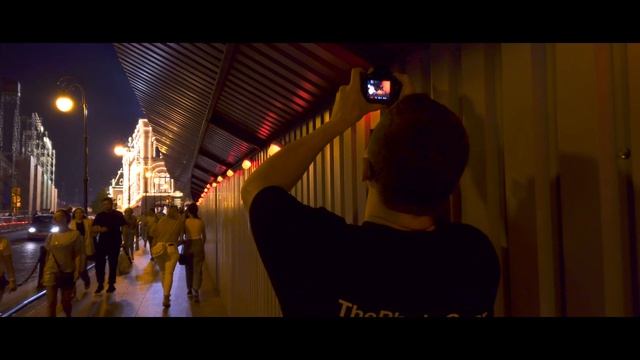 Снимаю ночью на SIGMA 85mm f/1.4 Art (снято на Sony XPERIA 1 III) смотреть онлайн