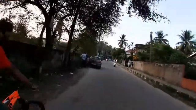 SCOOTY VS CYCLE RACE смотреть онлайн