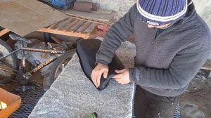 Перетяжка сиденья мопедоцикла!
