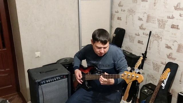 Комбоусилитель CRATE BFX25 смотреть онлайн