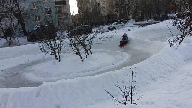 большой коллайдер 3-ка 220230222 152056 смотреть онлайн