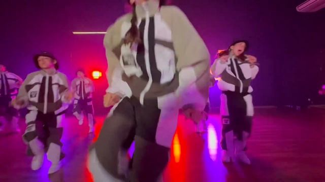 WONDER K1DS 2023. Cat Infantil. Grow Up Dance Studio. Coreógraf@s John Camara y Ana Martínez смотреть онлайн