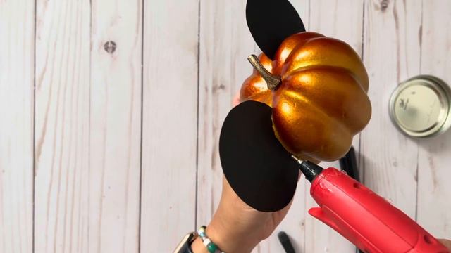 DIY Halloween Decoration Ideas | Easy Mickey Mouse Pumpkin Craft смотреть онлайн