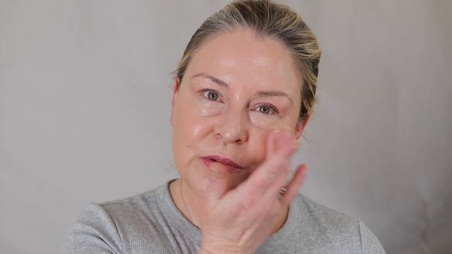 NEW! Shiseido Synchro Skin Radiant Lifting Foundation - Cashmere