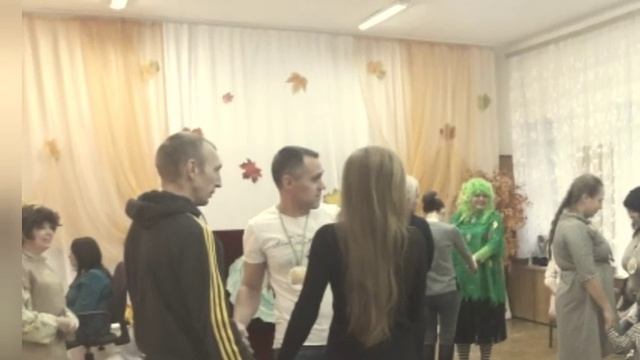 Осенний утренник в детском саду смотреть онлайн