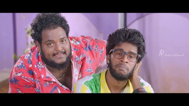 Gemini Ganeshanum Suruli Raajanum Scenes | Atharvaa Recollects Past | Regina And Aaditi Intro