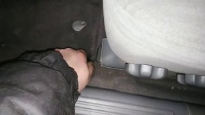 Не двигается рычажок лючка бензобака Lacetti