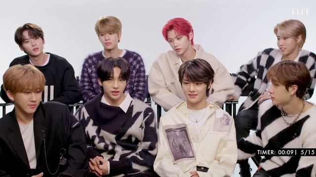 Stray Kids Sing Justin Bieber, Adam Levine, and "Levanter" in a Game of Song Association | ELLE смотреть онлайн