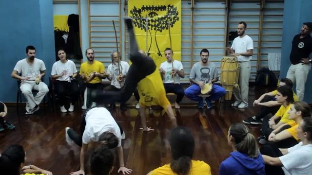 Capoeira Angola Roda, Seminar Thessaloniki 2017 day3, Mestre Laercio GCFA, Mestre Rogerio ACAD смотреть онлайн