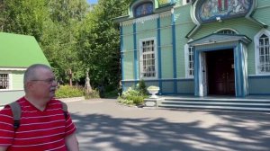 Экскурсия по Серафимовскому кладбищу Санкт-Петербурга. Советские и российские актёры театра и кино