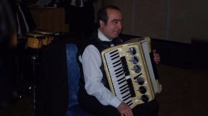 Армянский Аккордеонист Артём Арутюнян. Мугам Шур - Танец