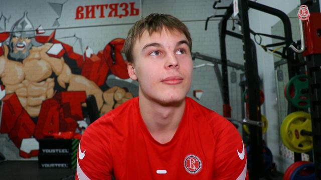 Илья Саютин: «У меня все складывалось для хоккея» смотреть онлайн