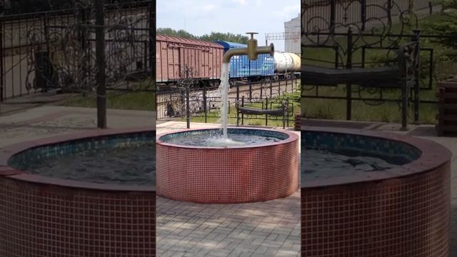 Туймазы - фонтан на ЖД вокзале (26.05.2023) смотреть онлайн