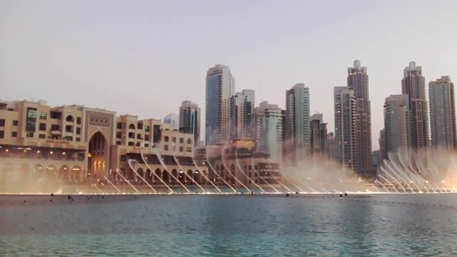 Поющий Фонтан Дубай