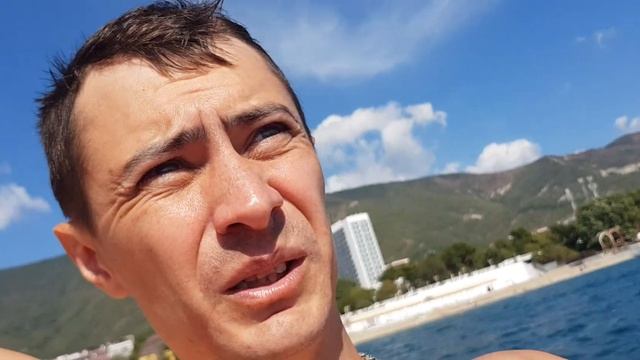 На катамаране по-чёрному морю ( Геленджик 2020 ). смотреть онлайн