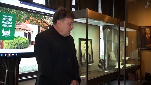 СУ Васил Левски изложба смотреть онлайн