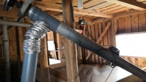 Загрузка биг бегов. Погрузка семян зерна в биг беги.