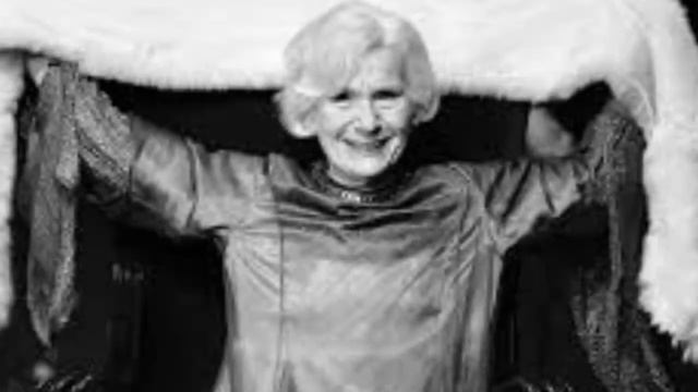 Inge Keller Biografie - Deutsche Schauspieler смотреть онлайн