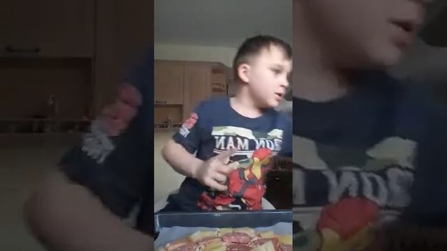 Я сам готовлю вкусную пиццу смотреть онлайн