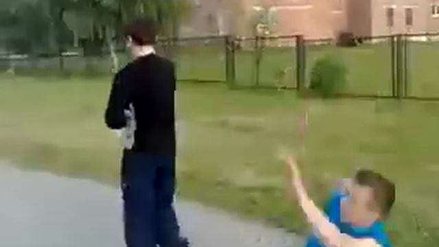 ну это залет уже смотреть онлайн